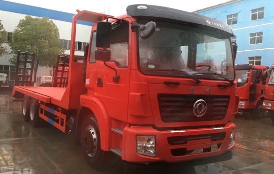 東風(fēng)后八輪平板車(chē)