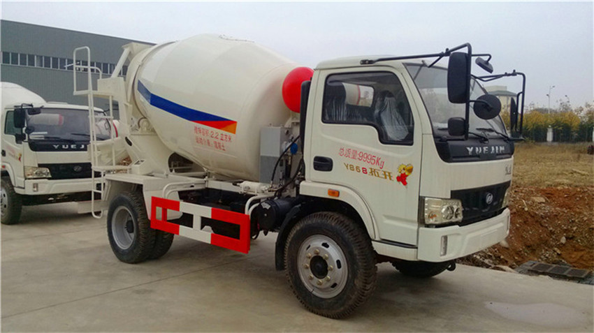 躍進(jìn)4方攪拌車