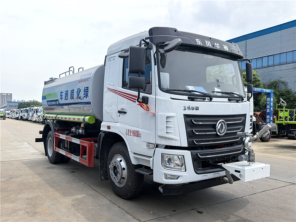 東風華神F5灑水車 東風華神F5灑水車