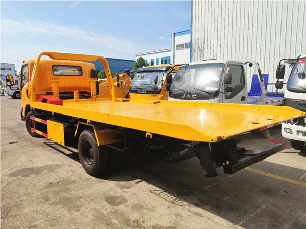 江鈴凱銳一拖二平板清障車