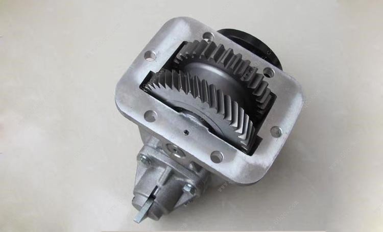 灑水車取力器，油罐車取力器