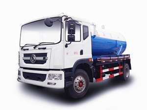 東風多利卡D9吸污車