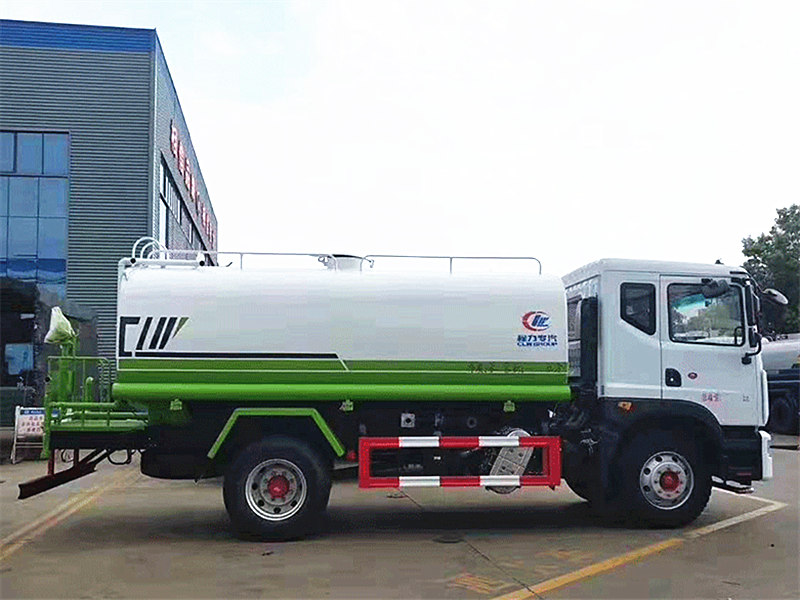 防止程力灑水車生病的5招