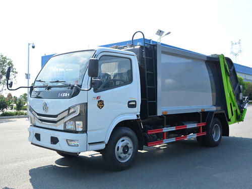 東風國六壓縮垃圾車6方多少錢，2020現車等您來提！
