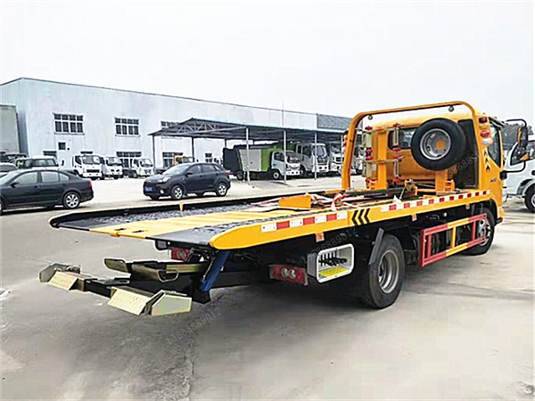 福田奧鈴一拖二藍牌清障車 福田奧鈴一拖二藍牌清障車